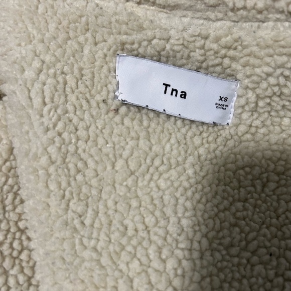 Aritzia Denim Sherpa Jacket - Picture 5 of 5